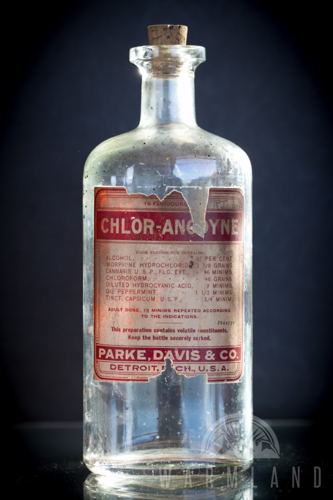 Chlor-Anodyne Bottle, Parke, Davis & Co.